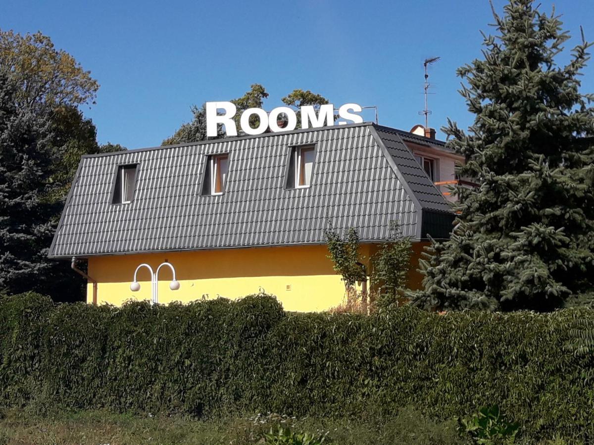 Rooms Noclegi Bytyn Esterno foto
